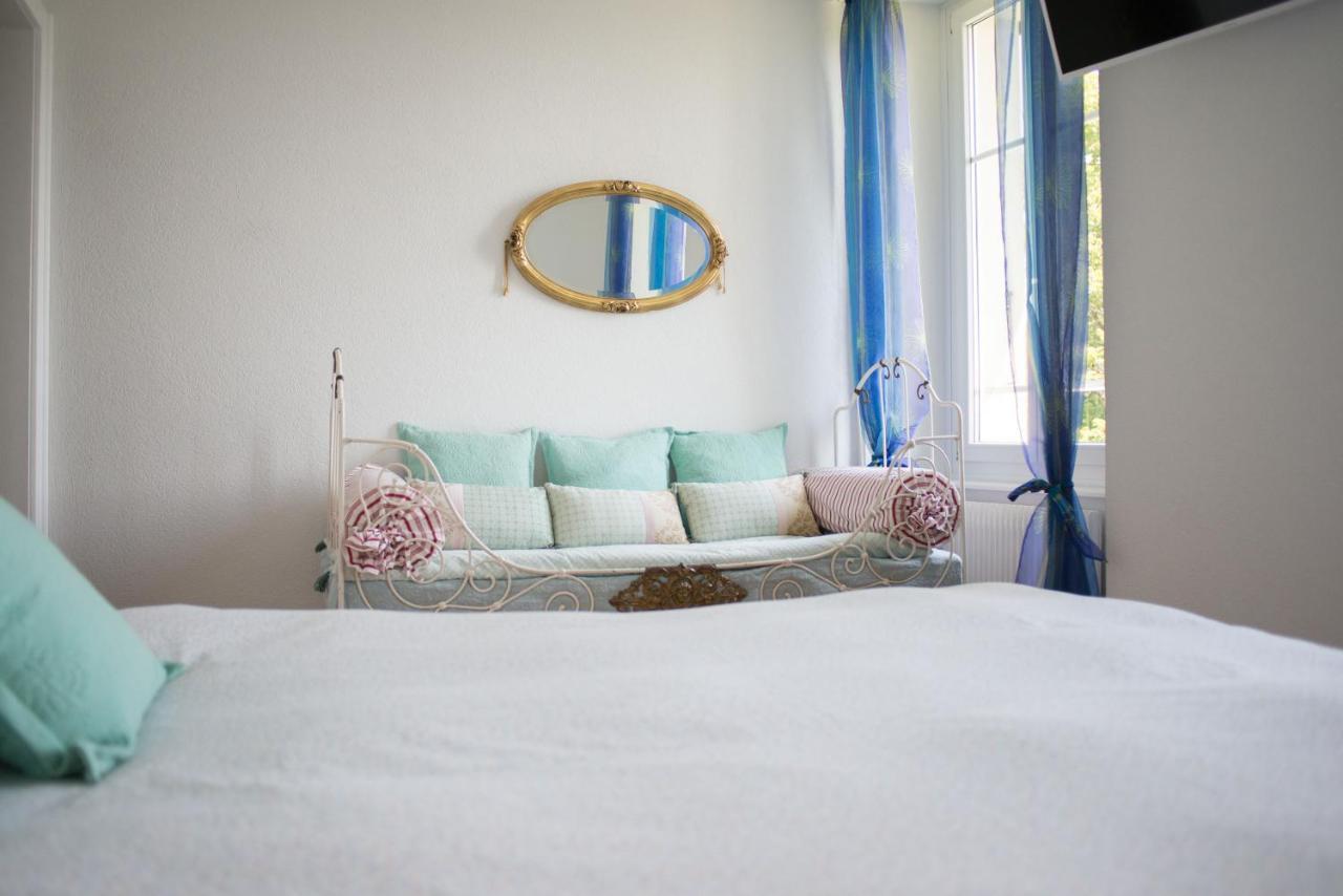 Hotel De La Beroche Saint-Aubin-Sauges Екстериор снимка